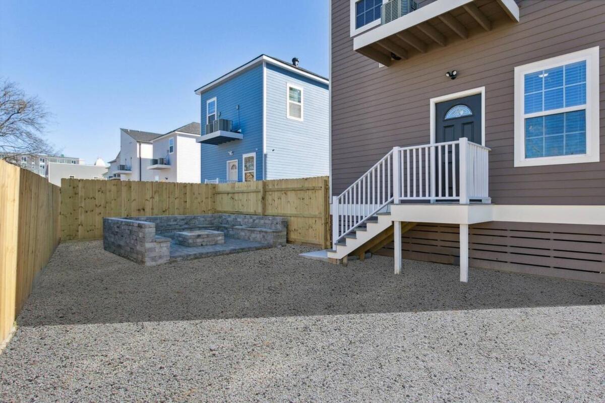Brand New 5br, Outdoor Seating, Parking Holiday home New Orleans