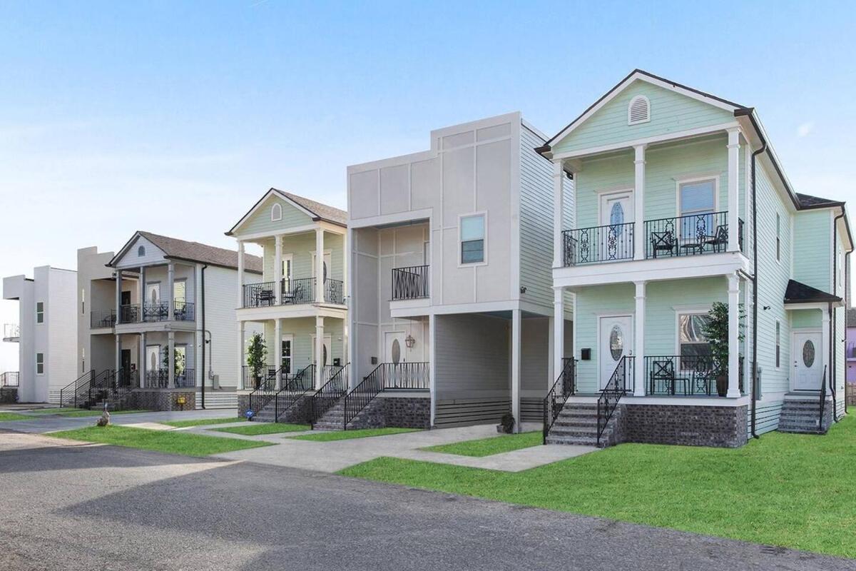 Holiday home Brand New 5br, Outdoor Seating, Parking New Orleans